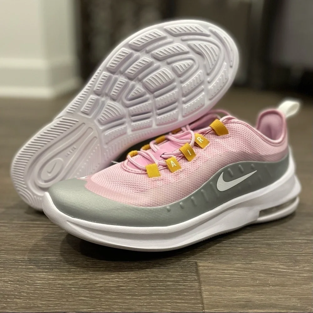 Nike Air Max Axis Pink Sz 7Y
